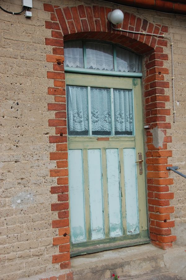 Haust�r Mehrfamilienhaus Fincken