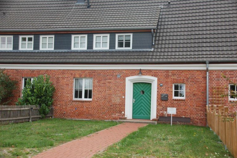 Ansicht Rechlin Reihenmittelhaus Die �gr�ne T�r� zu Ihrem neuen zu Hause
