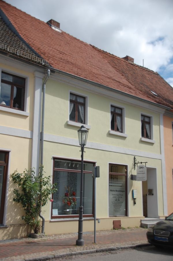  R�bel Haus VERKAUFT Teilsaniertes Stadthaus mit Geschichte