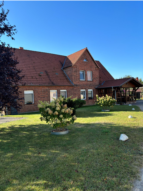  S�dm�ritz OT Vipperow Bauernhaus Willkommen im Dorf Vipperow