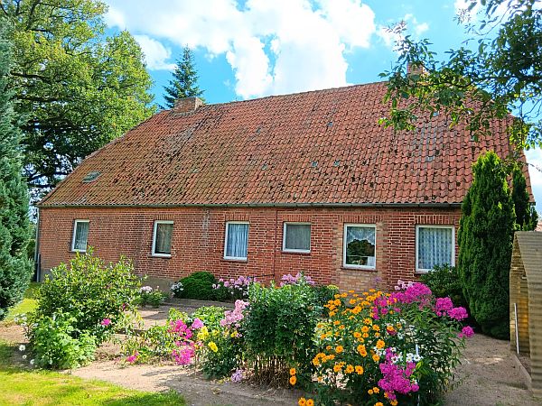  Bauernhaus Fincken