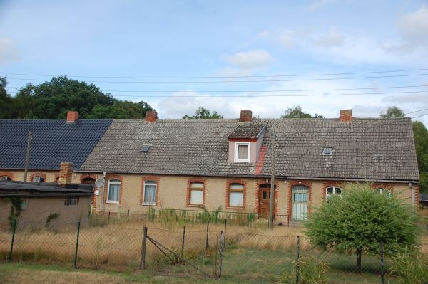 Hausansicht Fincken Mehrfamilienhaus VERKAUFT - Ein Sanierungsobjekt f�r Paradiesliebhaber