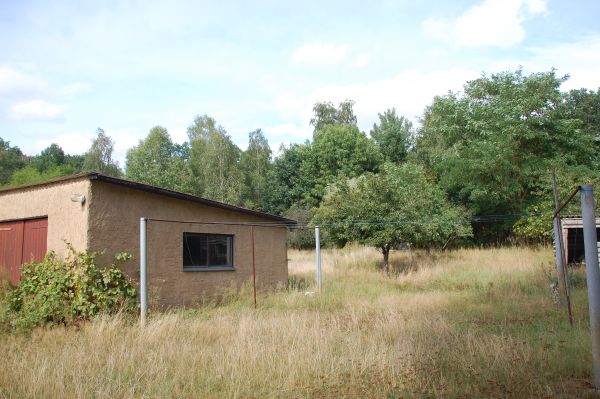Nebengeb�ude Mehrfamilienhaus Fincken